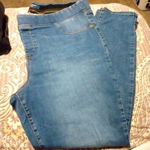 Old Navy Women's Size 20(Plus) Rockstar Jeans (Jeggings)